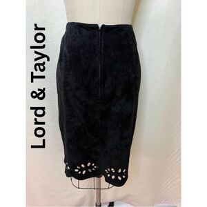 Lord & Taylor Black Suede Midi Skirt Size 10 Floral Cutout Hem Zip Classic